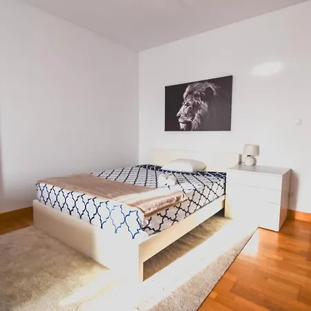 Cc Porto * Pedroucos (Porto)