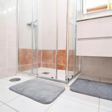 Cc Porto Appartement Pedroucos (Porto)