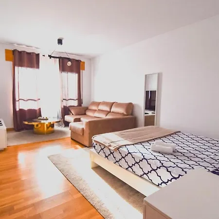 Cc Porto * Pedroucos (Porto)