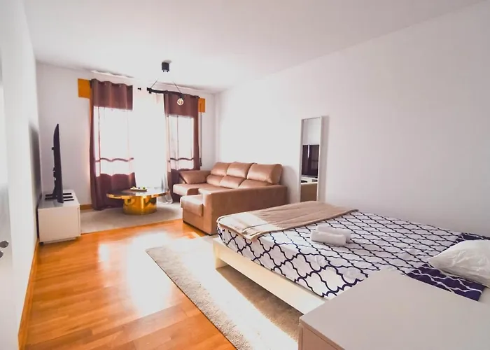 Cc Porto * Pedroucos (Porto)